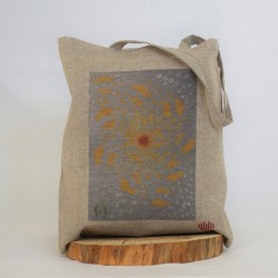 Recycled kokvilnas maisiņš (izmēri: 38x42cm). Autors: Kārlis Auzāns